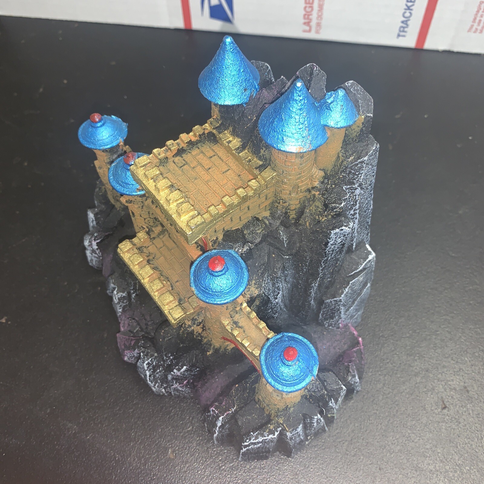 Picture 4 of 5