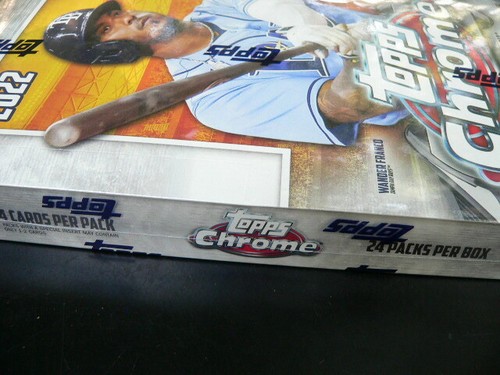 2022 Topps Chrome Hobby Baseball Box - 2 autographs/box - Picture 4 of 4