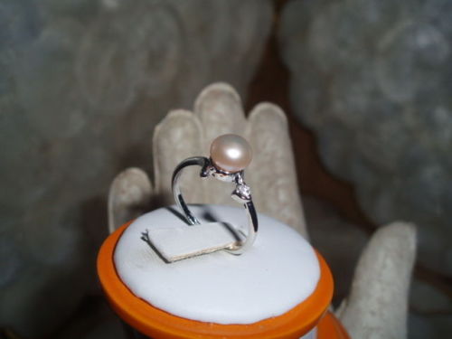 Natural Freshwater Cultured Off White Pearl Cubic Zirconia Ring - Picture 8 of 11