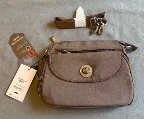 Baggalini NEW Calais crossbody bag; new with tags; CAL 532 B0973