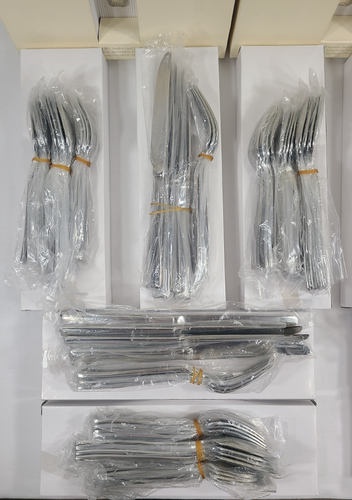 NOS Lot of 5 (100 pieces) Farberware Bridal Cosmopolitan 20-Piece Flatware Sets - Picture 16 of 18