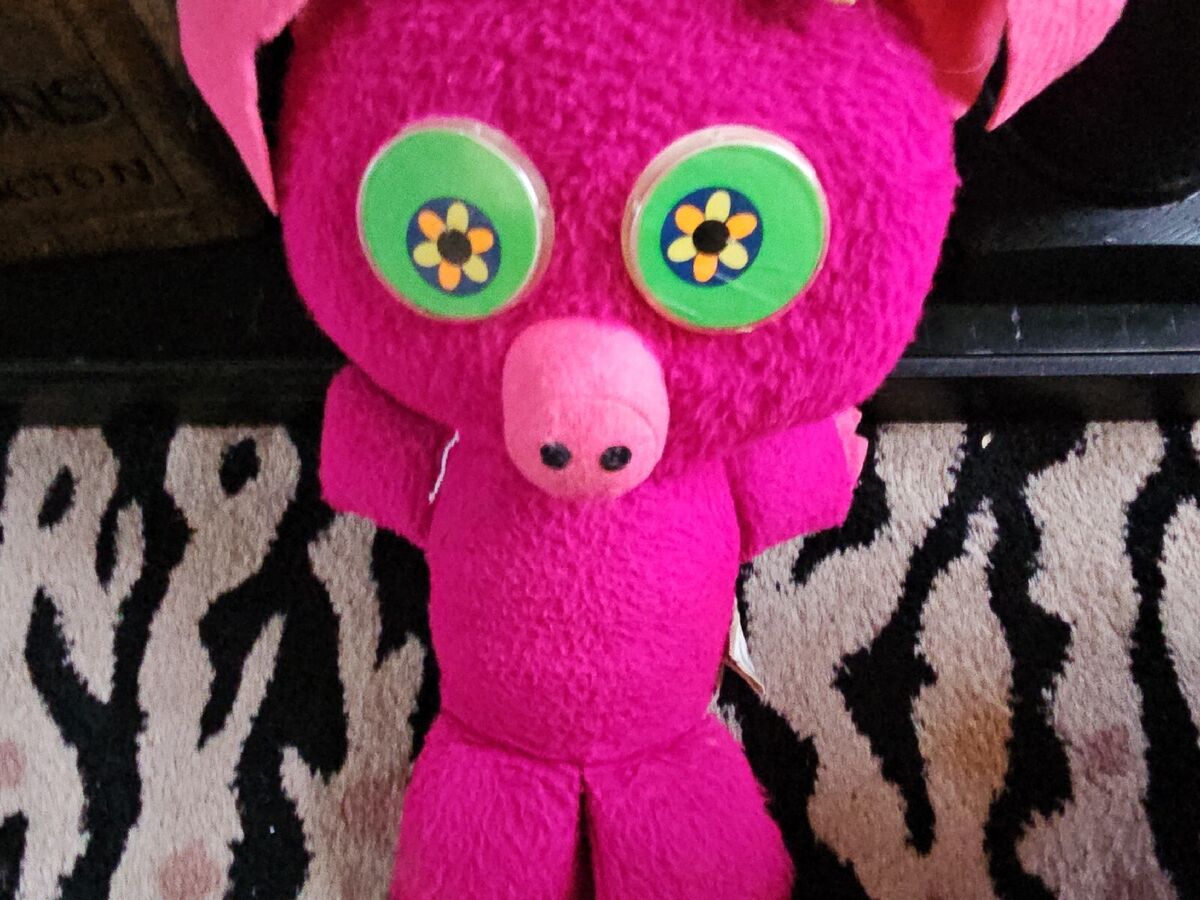 Vintage Mattel 1967 Googlies Psychedelic Squeak Spinning Eyes Purple Pig Doll Vintage Mattel 1967 Googlies Psychedelic Squeak Spinning Eyes Purple Pig Doll