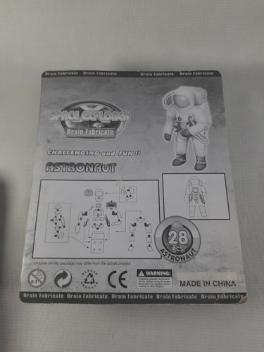 Brain Fabricate-Space Explorer astronaut nasa figure rare moon landing shinning - Picture 5 of 8