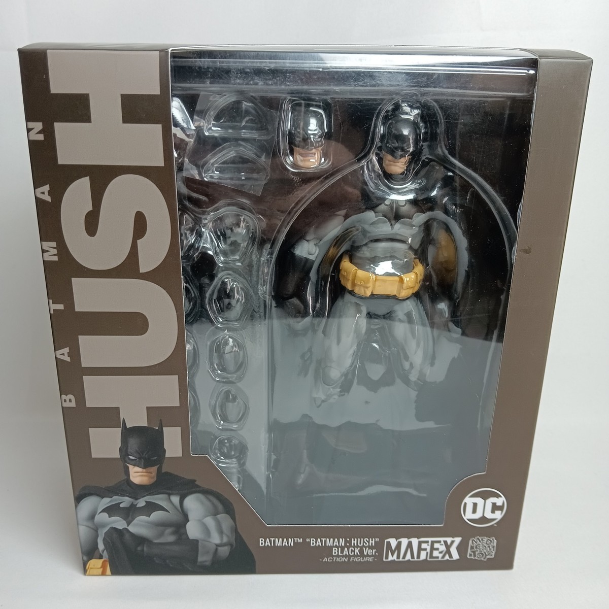 Medicom Batman Hush (Black Version) Mafex 6 inch Action