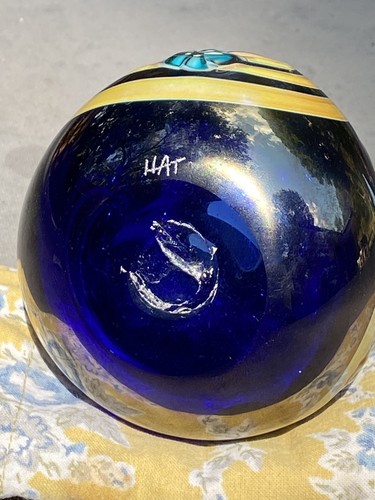 Herb A Thomas HAT Art Glass Cabinet Vase - Picture 9 of 14