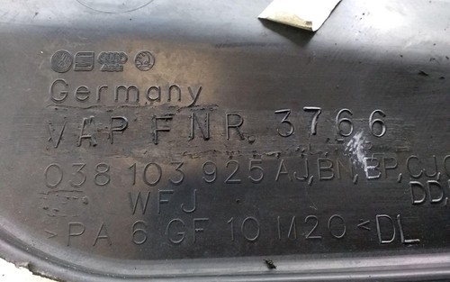 AUDI A3 8P1 Motorabdeckung 038103925 1.9 Diesel 103kw 2003 29141781 - Bild 3 von 3