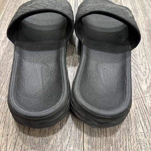 Nike Benassi Solarsoft Sandals Slides Size 9 Black Slippers On 705474-091 - Picture 7 of 11