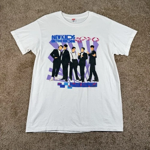 Vintage New Kids On The Block White Graphic T-Shirt Size XL 1990s vintage concert t-shirt, vintage, size XL, single stitch, B+ condition