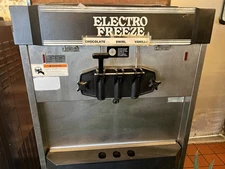 Electro Freeze Duke FM8-237 Soft Serve Ice Cream Machine
