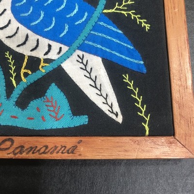 Vintage Panama Mola Patchwork PARROT w/Wood Frame 5.5”x6” Homeware