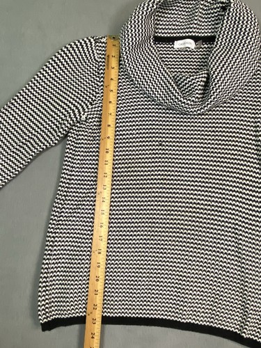 Suéter Calvin Klein Para Mujer Cuello Capucha M Blanco y Negro Largo Sl Cabincore Clásico - Imagen 4 de 13