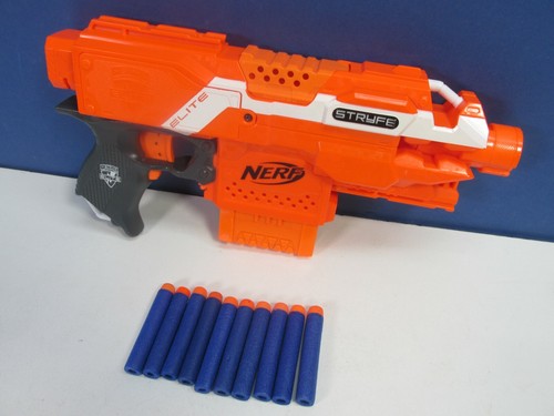 PISTOLA BLASTER NERF STRYFE naranja juguete N-STRIKE ELITE fuego motorizado - Imagen 2 de 4