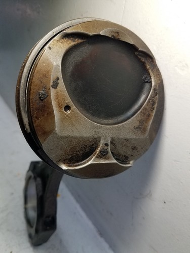 2006 Lexus GS300 3.0L Left Side Engine Piston And Connecting Rod 31010 (M149) - Picture 1 of 5