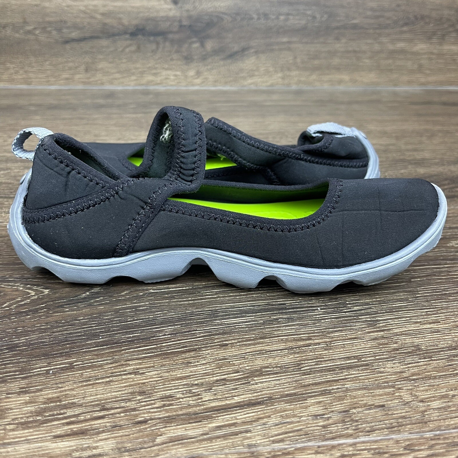 Crocs 15352 on sale
