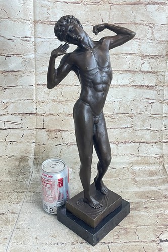 ESTATUA DE BRONCE MACIZO ESTILO ART DECO EXTERIOR/JARDÍN DESNUDO ESCULTURA MASCULINA OBRA DE ARTE SIN RESERVA - Imagen 2 de 10