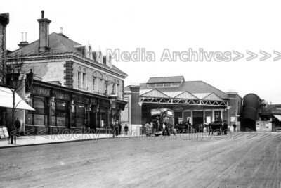 evv-40 LB und SCR Bahnhof, Hove bei Brighton, Sussex. Foto