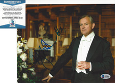 HUGH BONNEVILLE SIGNED AUTHENTIC 'DOWNTON ABBEY' 8x10 PHOTO BECKETT COA BAS