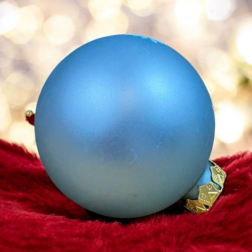 Disney Schneewittchen sitzend auf blauer Weihnachtskugel Ornament 2005 - Bild 9 von 10