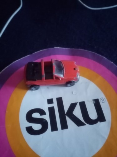 Siku 1071 Peugeot 205 Cabriolet Rot - Bild 6 von 9
