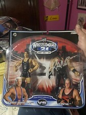 2004 Jakks WWE Wrestlemania 21 Kurt Angle vs Kane 2-Pack With Kane Autograph