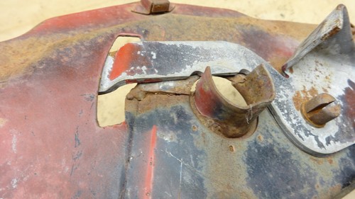 Ford Truck 1948 1949 1950 capó superior placa de cierre original F1 F2 F3 - Imagen 15 de 15