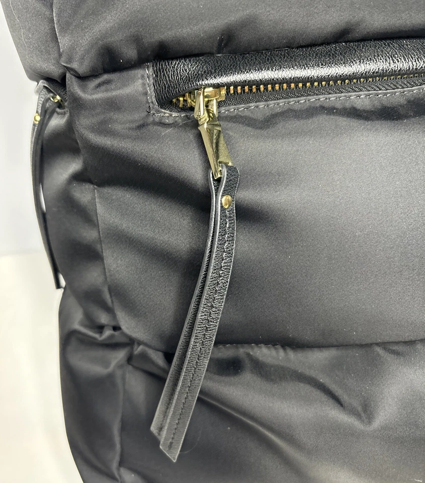 ADRIENNE VITTADINI BLACK NYLON LEATHER QUILTED BAG TOTE DUFFLE PUFFER TRAVEL - Image 3 of 4