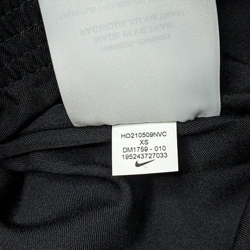 Nike Sportswear NSW Damen XS übergroße Swoosh Kunstfell schwarze Jacke DM1759-010 - Bild 8 von 9