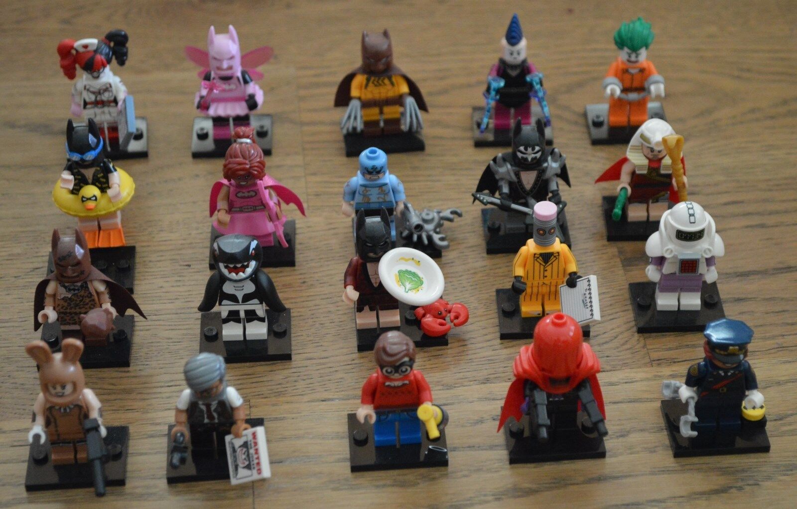 LEGO ® 71017 statuine Minifigures The Batman movie tutti i 20 personaggi completamente LEGO ® 71017 statuine Minifigures The Batman movie tutti i 20 personaggi completamente