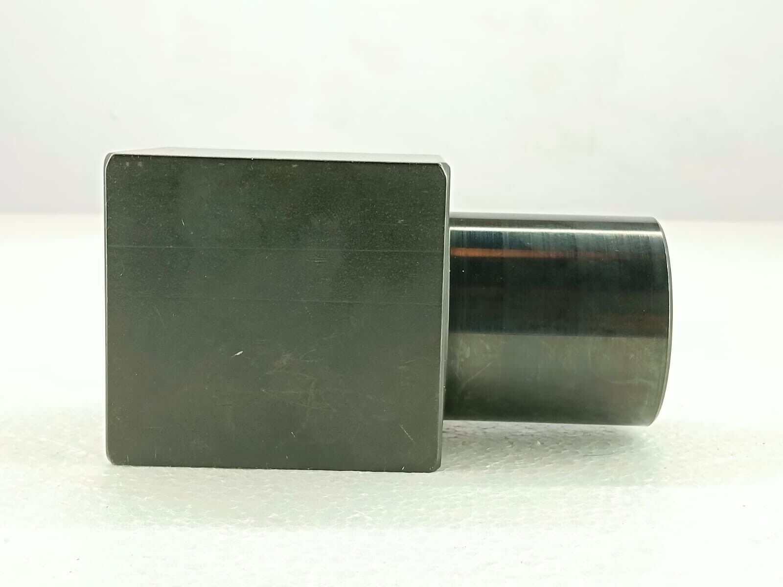 Foto 5 di 9