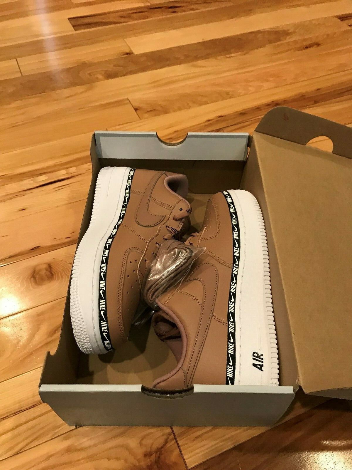 Nike Women's Air Force Force Force 1 07 SE PRM Ribbon Pack Desert Dust AH6827 201 Size 8 653bdd Nike Women's Air Force Force Force 1 07 SE PRM Ribbon Pack Desert Dust AH6827 201 Size 8 653bdd