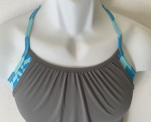 Camiseta sin mangas IVIVVA doble holandesa gris azul aguamarina niña talla 8 Lululemon Sports $44 - Imagen 2 de 7