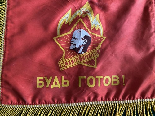 VINTAGE~UNIONE SOVIETICA~GAGLIARDETTO LENIN~GIURAMENTI PIONIERI "SII PRONTO" "ALWAYS READY"~URSS - Foto 3 di 4