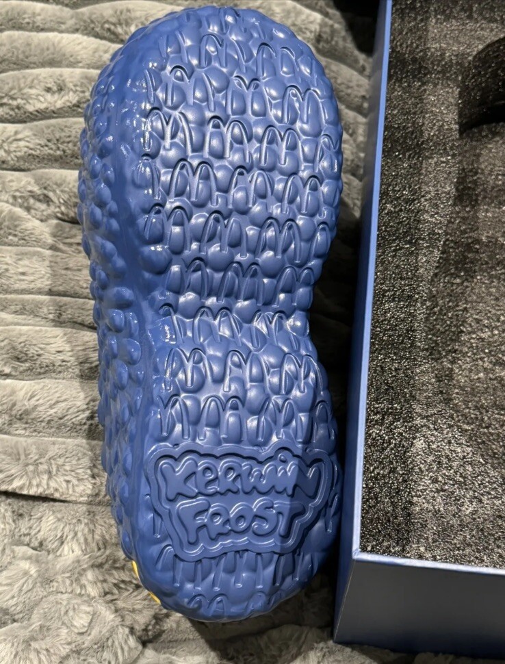 Picture 4 of 7