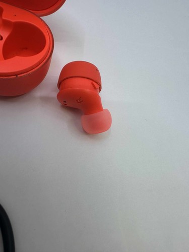 JBL UNDER ARMOUR TRUE WIRELESS Streak EARBUDS GEBRAUCHT UA True Wireless Streak Rot - Bild 5 von 8