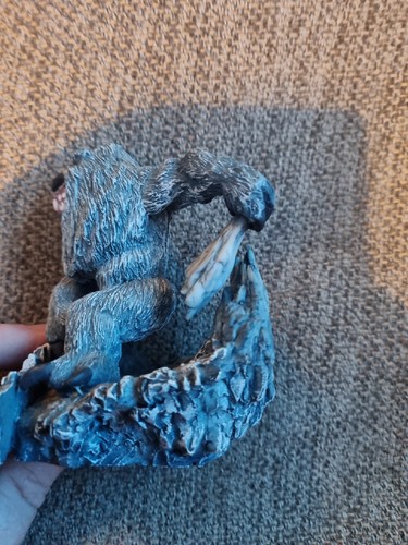 Busch Gardens Alpengeist Roller Coaster statue figure missing a - Picture 4 of 8