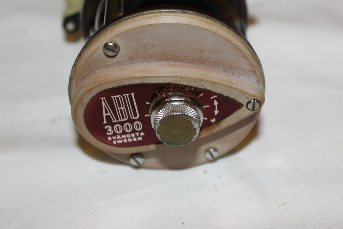 ABU アブ　3000 SVANGSTA SWEDEN Abu Garcia 1960's Vtg ABU 3000 SVANGSTA Sweden baitcasting reel Made In