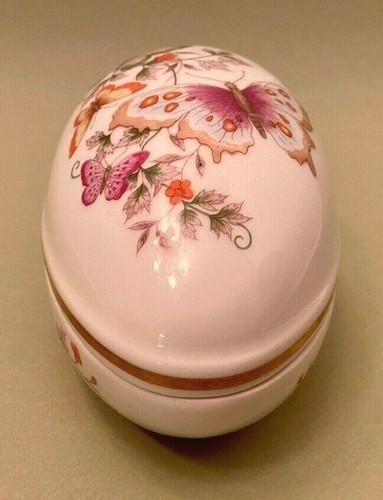 Caja de baratijas vintage de huevos de porcelana mariposa Avon de 1970 con tapa y adorno dorado 22k - Imagen 3 de 10