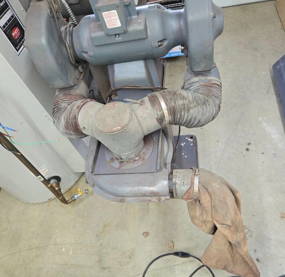 BALDOR 1215W RESISTENTE 12" PEDESTAL AMOLADORA-AMORTIGUADOR H.P. 2 208-230/460 V Foto 3 de 4