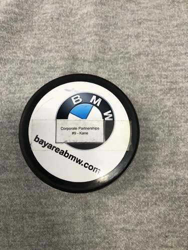 Evander Kane Signed hockey puck - Picture 2 of 2