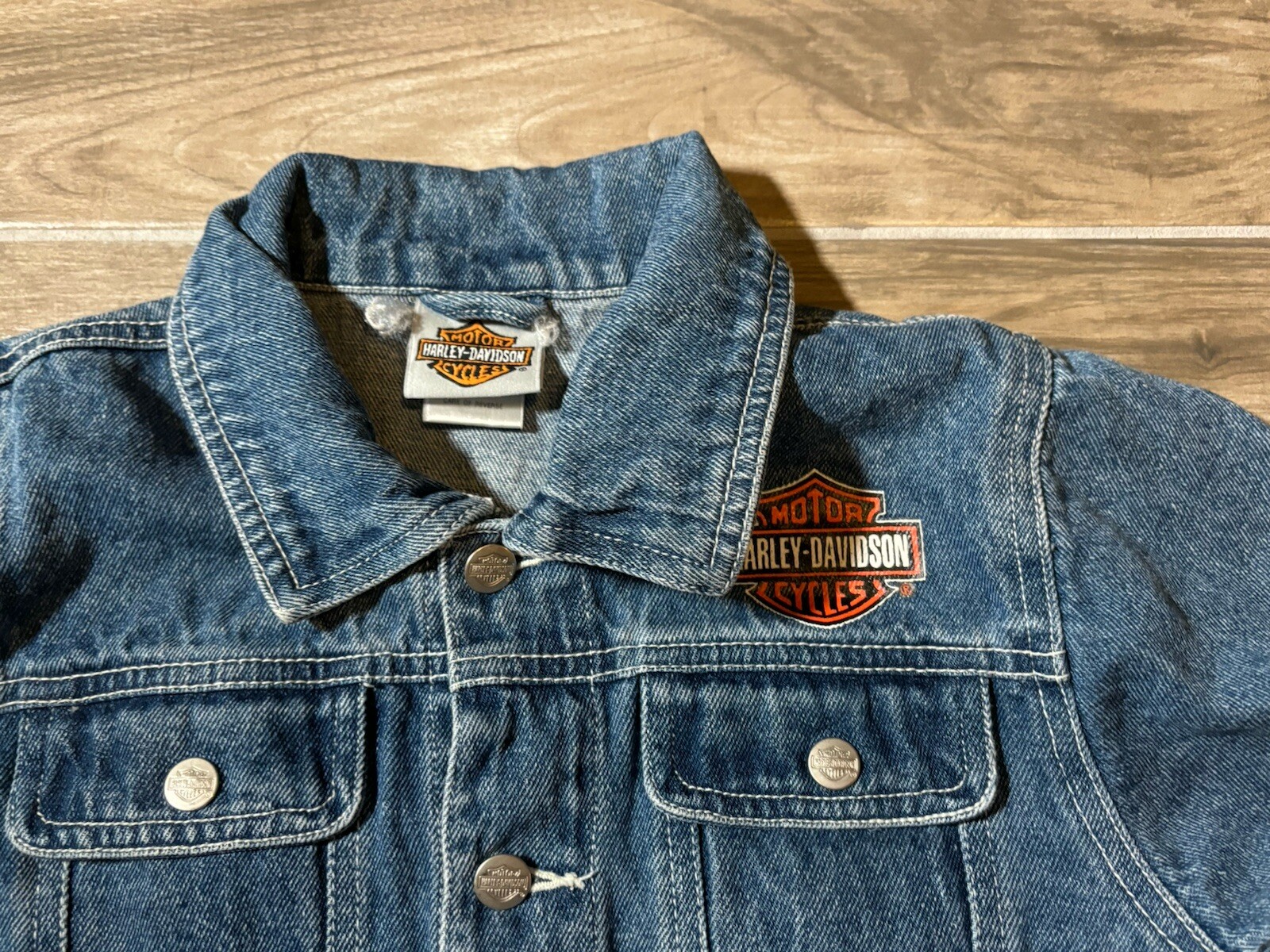 Picture 4 of 5