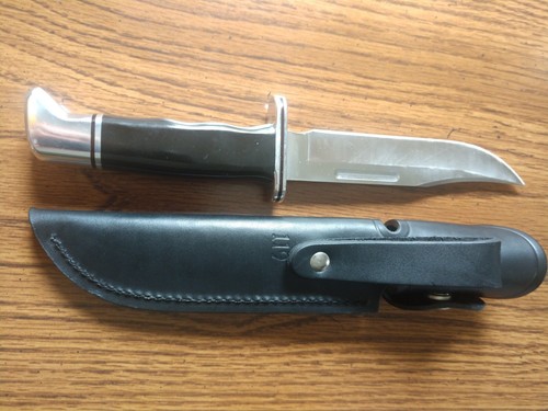 BUCK KNIFE 119 BLACK LEATHER SHEATH WITH BLACK HANDLE MINT CONDITION FIXED BLADE - Picture 4 of 7