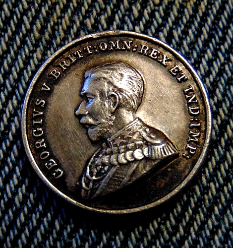 WW1 for BRAVERY IN THE FIELD MINIATURE MEDAL Great Britain UK KING GEORGE V - Picture 2 of 2
