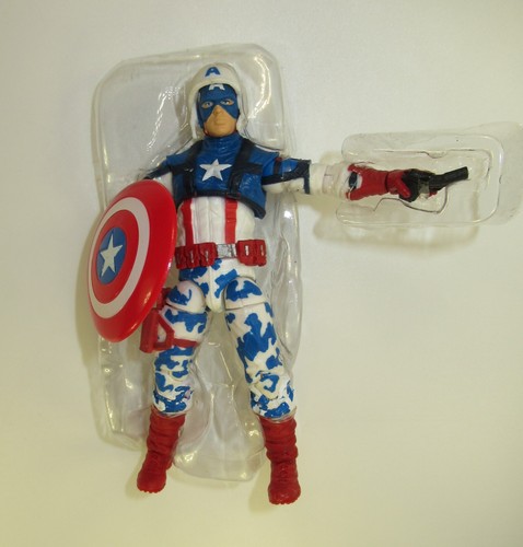 Arctic Assault Captain America 3.75" Marvel MCU Figure New 2011 Hasbro Universe - Picture 3 of 4