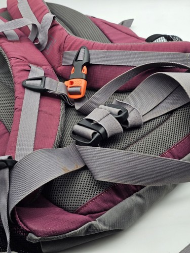REI Co-op Trail 25 Rucksack Magenta Pink Damen Tasche Wanderrucksack 25L Daypack - Bild 11 von 11