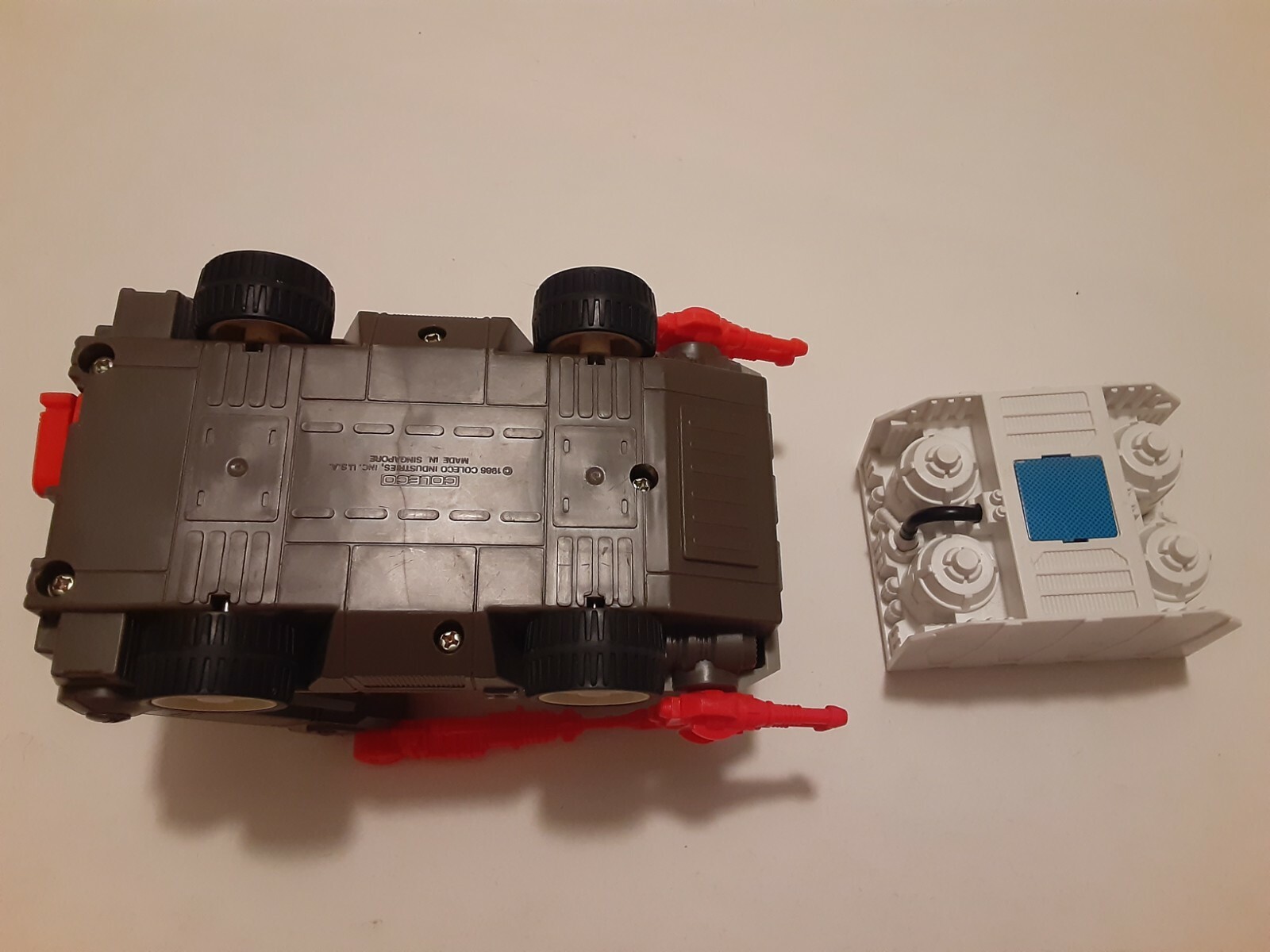 Picture 4 of 5
