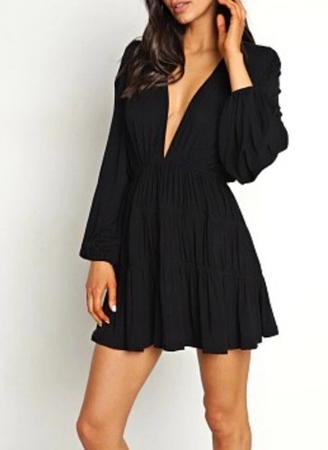 INDAH BODY Designer Black SEXY Low cut Mini Dress SZ 0 Stretch Jersey Knit NWOT