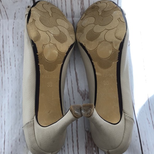 Pazzion Womens Tan Beige Size 7.5 US (38 Euro) Gold Buckle Ruffle Accent Heels - Picture 6 of 12