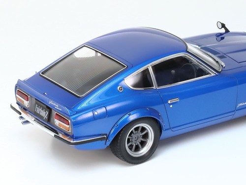 Tamiya 24367 1/24 NISSAN FAIRLADY 240Z STREET-CUSTOM - Picture 8 of 24