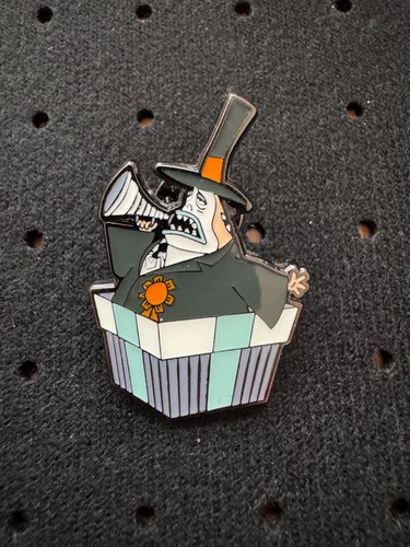 Loungefly The Nightmare Before Christmas Pins Choose One - Picture 26 of 43