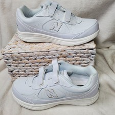 New Balance 577 Womens Size 10 Walking Shoes White Hook & Loop Sneakers NWOB $90